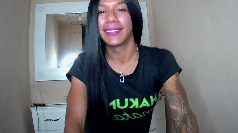 "Lola bbunny" bbwfeet, dirtyfeet, feet, feetfight, feetjoi showing my sexy feets manyvids