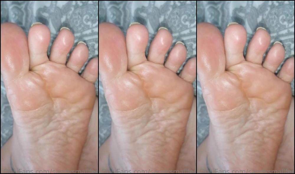 Sandysmallfeet You Can T Even Imagine How Incredibly Soft They Are Tell Me Your Thoughts