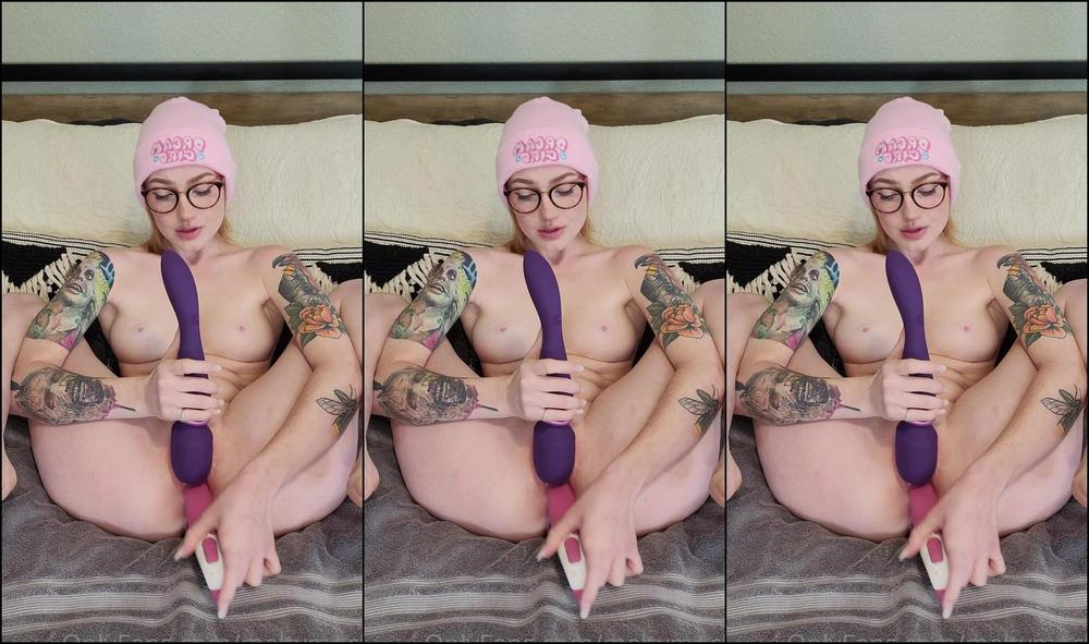 Meltymochi My Tight Little Pussy Is Hungry For Your Cock