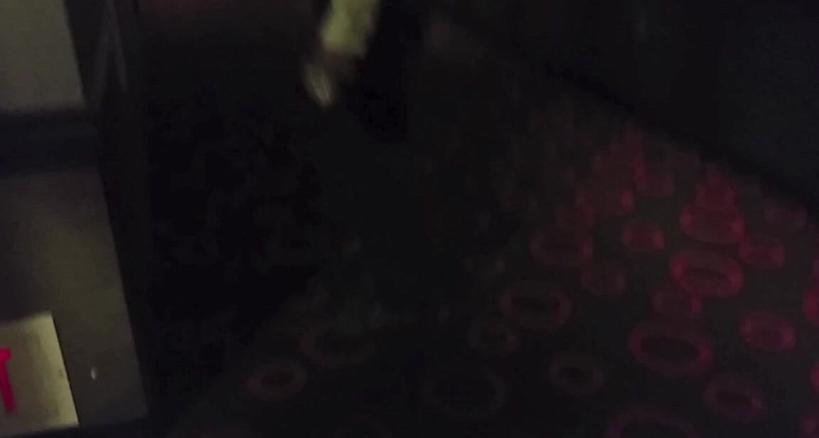 Rachelsingermfc Cumming In The Hotel Hall And Streaking