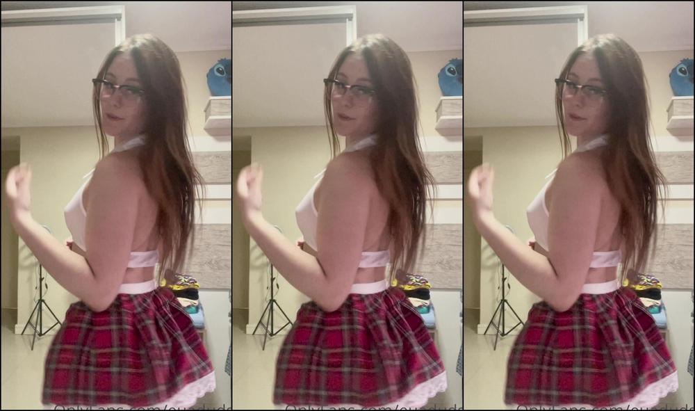 Callmaddiejane 2591293415 09 07 2022 Would You Fuck This Student In The Middle Of Class