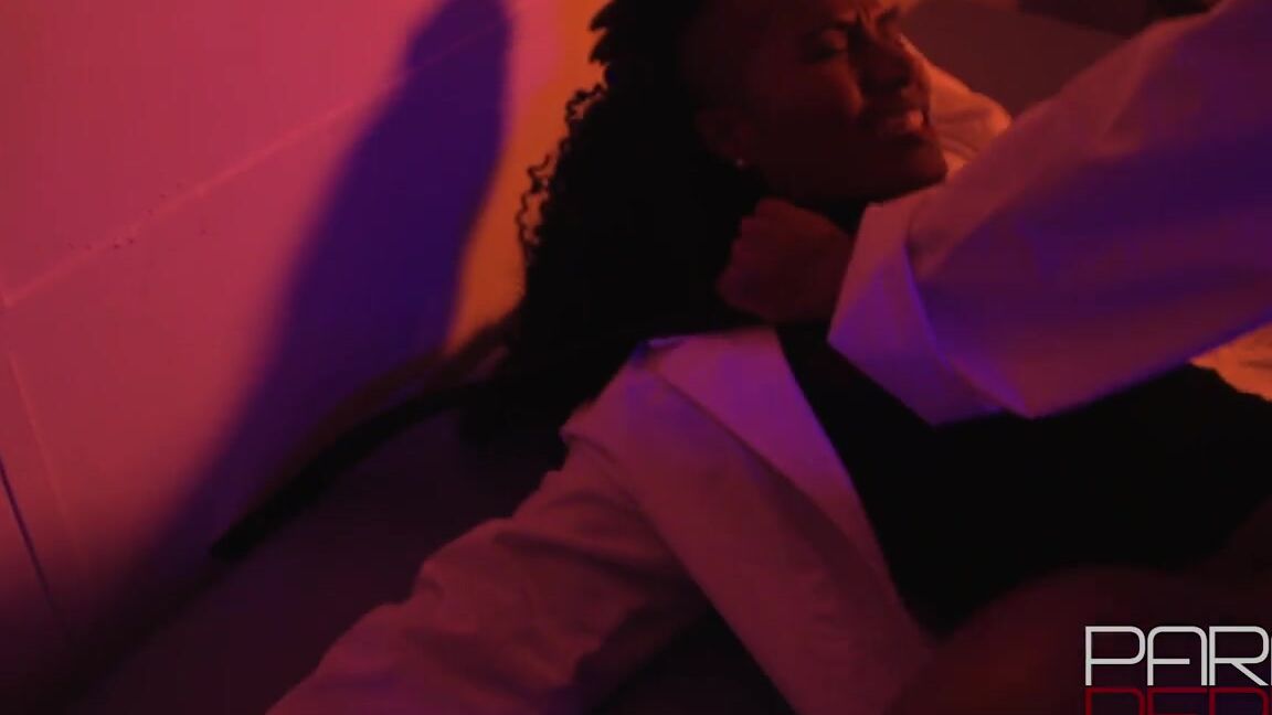 Kingnoire deranged doctors Manyvids