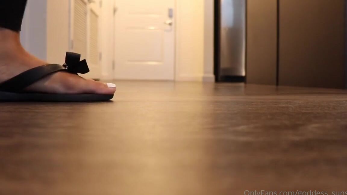 Thegoddesssunshine Nicknamed Goddess Sunshine 10 25 2022 Onlyfans Video Hello My Lovely Sun Buns I Am Sure You Are Surprised To See I Uploaded Content