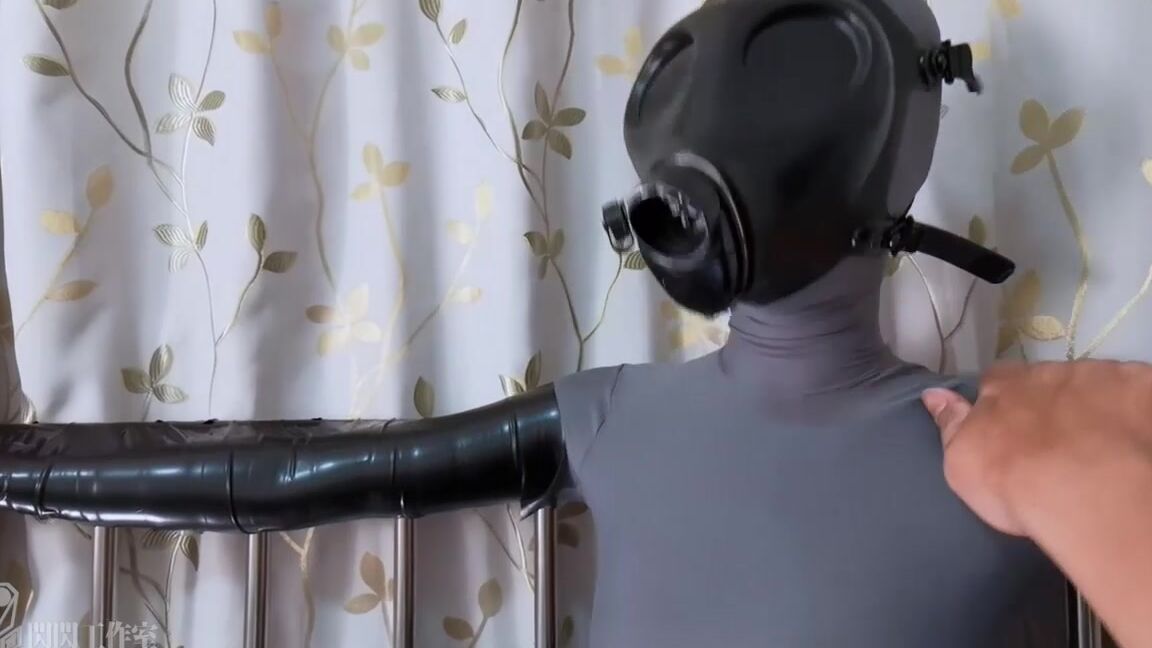 Studio Bling Railing Restraint Series Second Part Restraint Gasmask