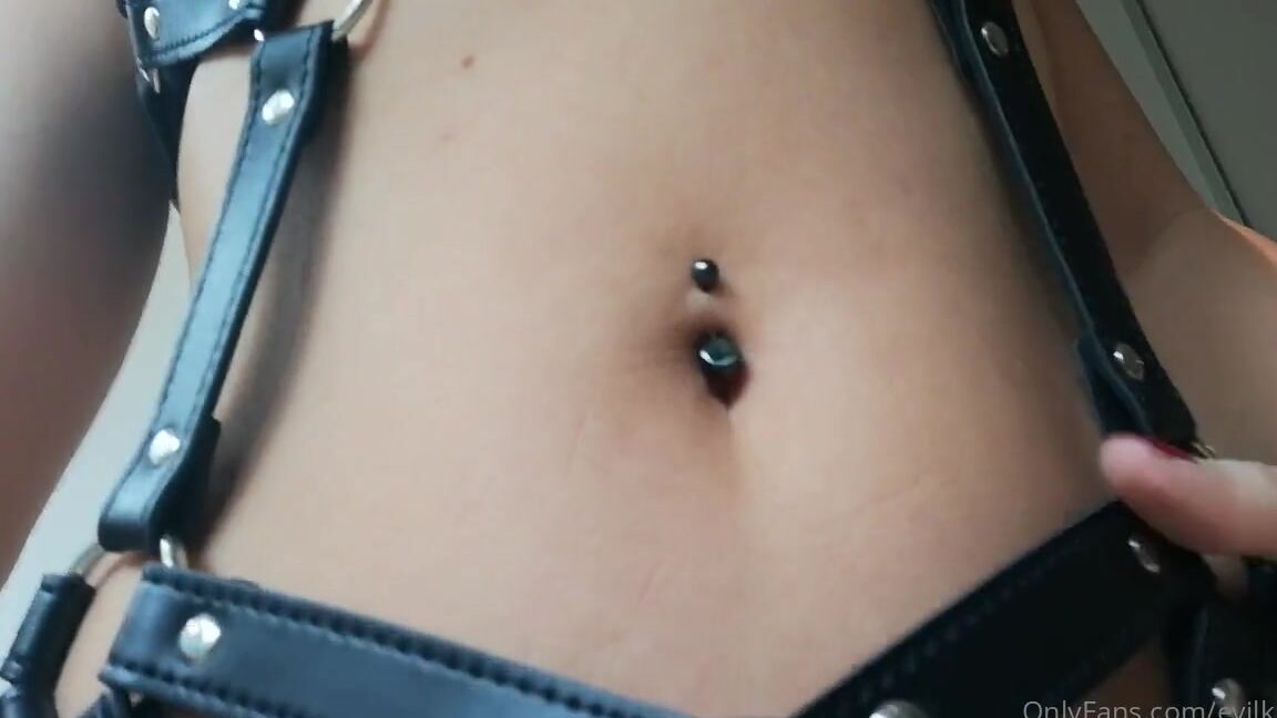 Evil Kitten Nicknamed Evilkitten Onlyfans Video 289