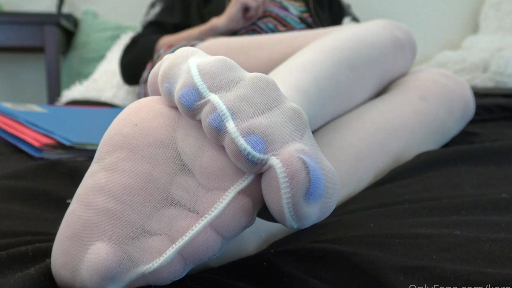 Karakinky White Pantyhose Footjob From Your Teacher