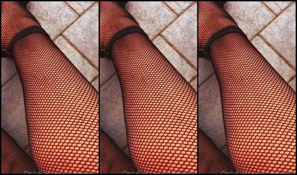 Nikykikka Nicknamed Nikykikka Foot Fetish 03 25 2021 Onlyfans Video Ops