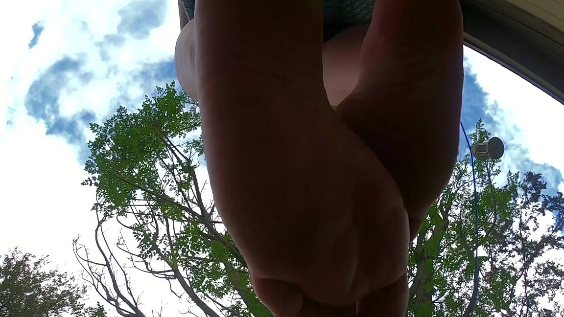 Goddessmiia Onlyfans How S The View From Way Down There Little