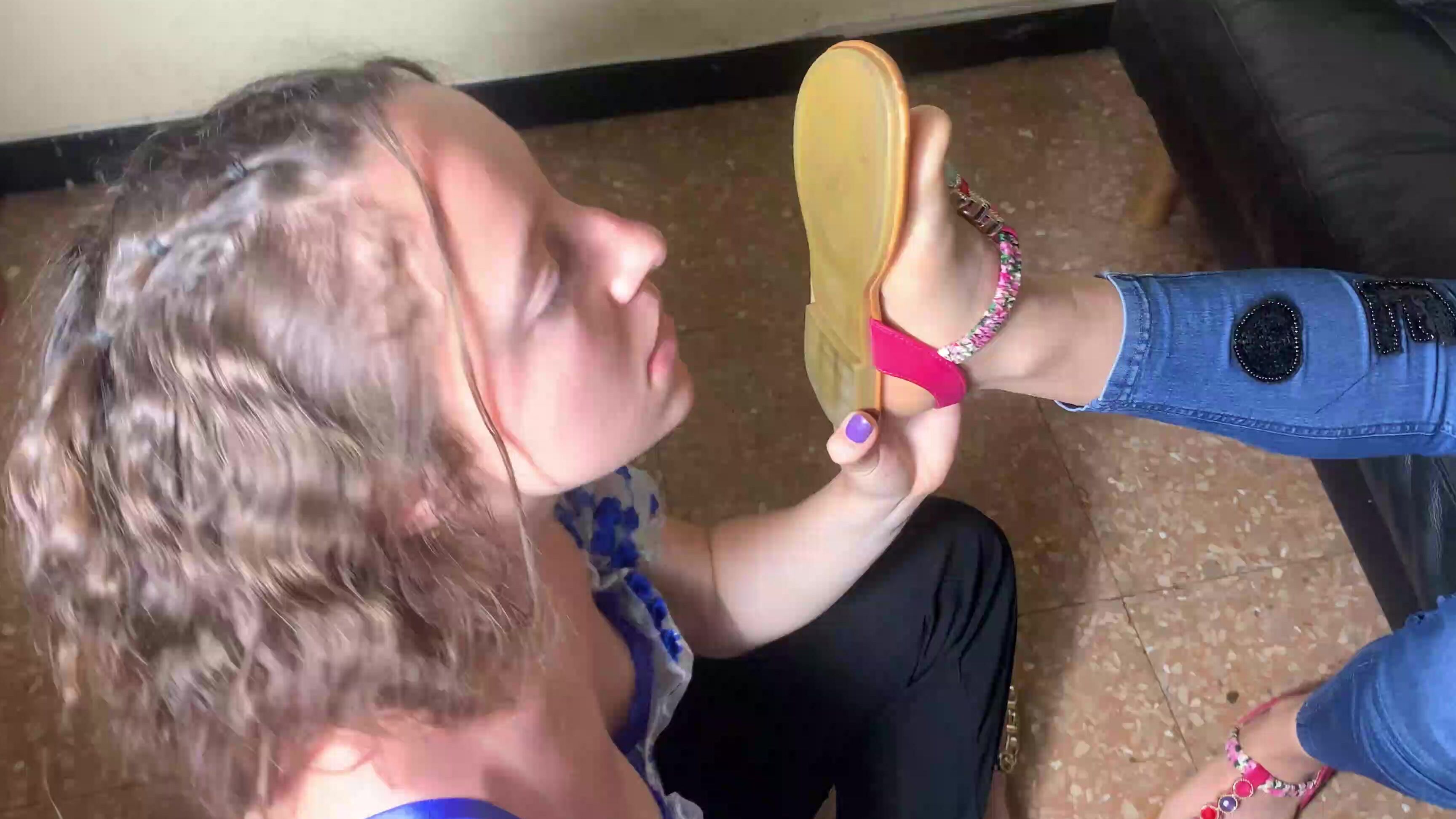 Feet, Soles, Teens (18+) miateen rose loves licking my soles ManyVids