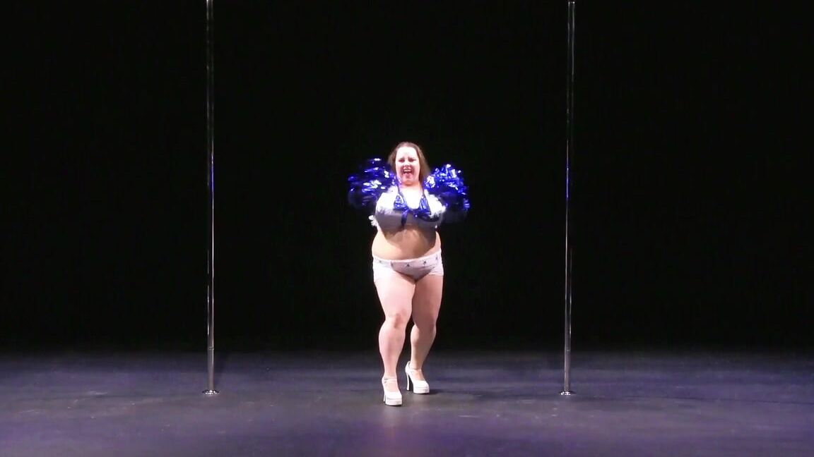 Jessisamessvids Dallas Cowboy Cheerleader Cosplay Pole