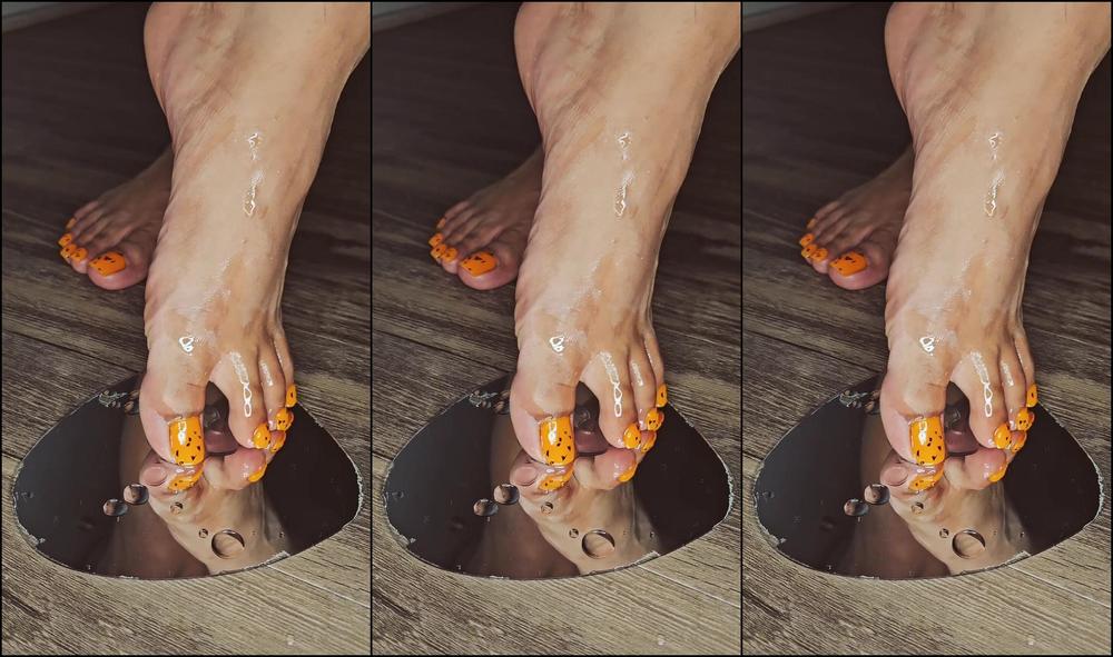 Officialdojafootqueen Can This Help You Buss Good