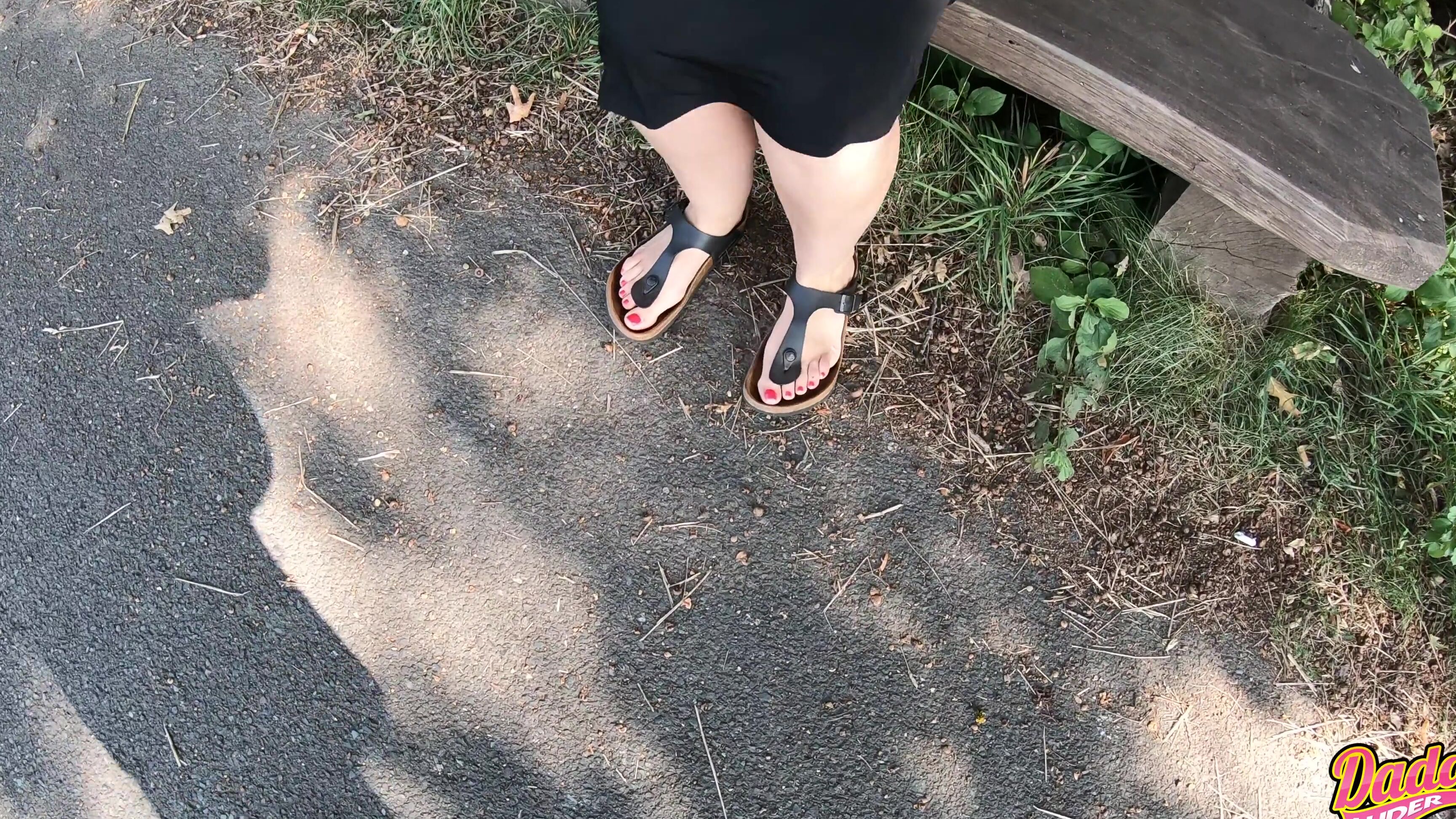 DaddysLuder 012.Footwalk in public Walk with my dirty little feet xhamster