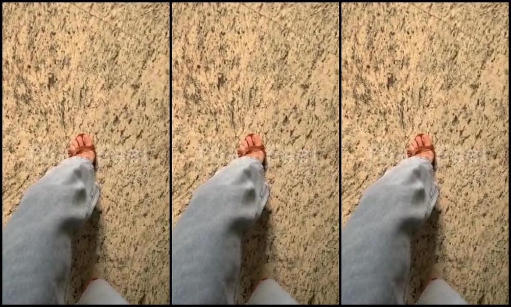 Thatafeet Nicknamed Thatafeet Foot Fetish 10 13 2024 Onlyfans Video Coitados Do Vizinhos De Baixo Q Ficam Escutando Esse Toc Toc