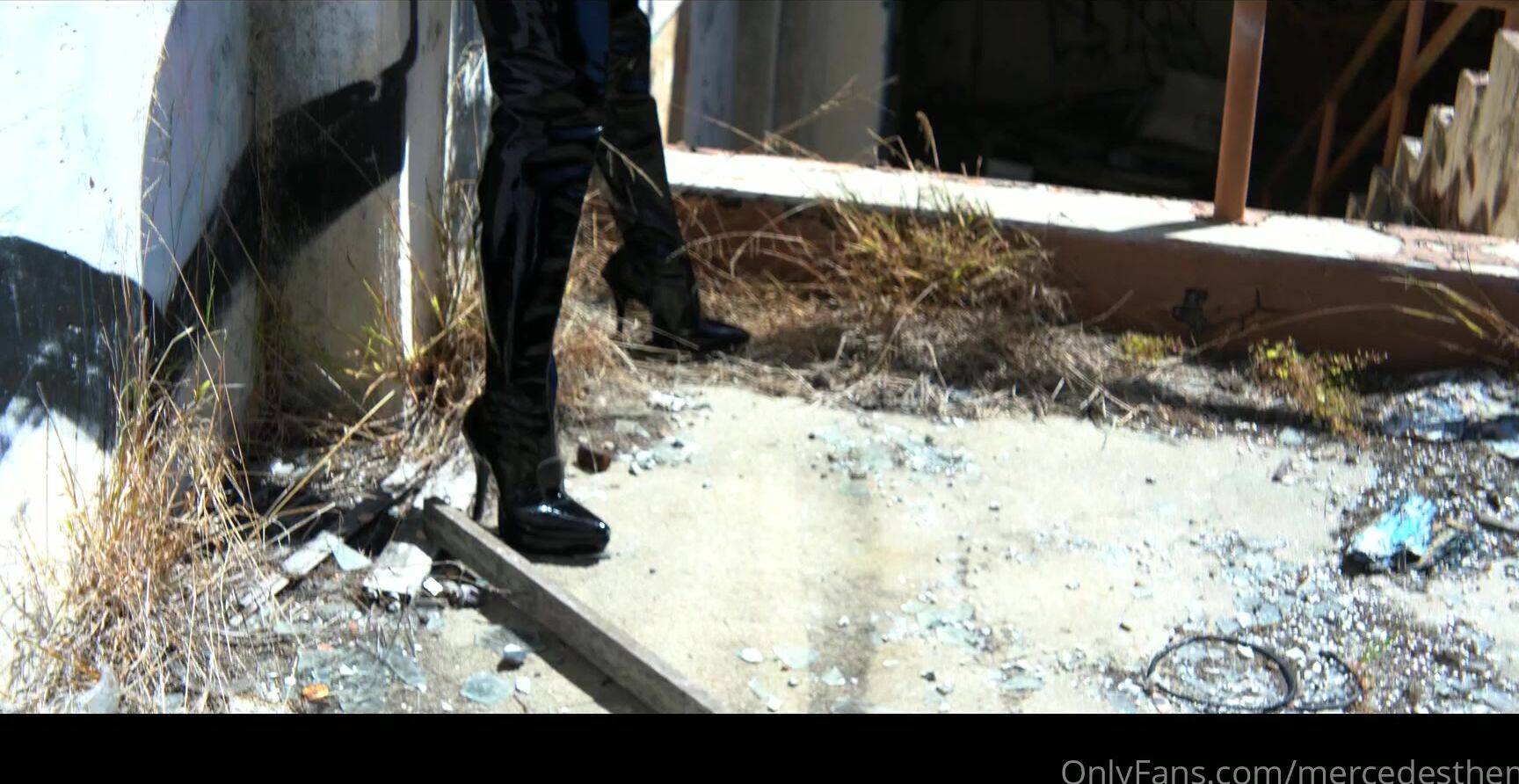 Mercedesthemuse 851605663 09 07 2020 Behind The Scenes From My Recent Shoot Boots Straps And Graffiti