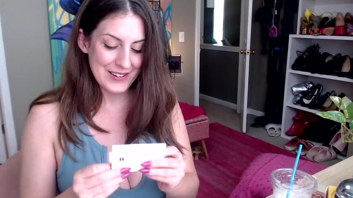 Ms Tomorrow Nicknamed Dommetomorrow Onlyfans Stream Started At 05222023 0714 Pm A Gift