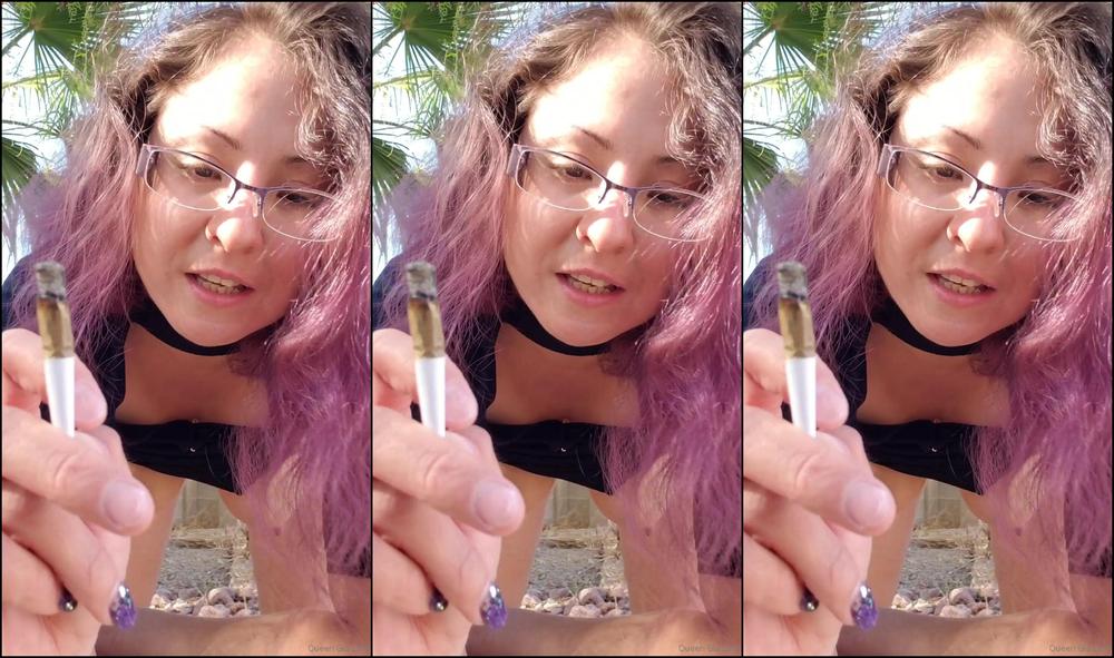 Queengialove New Video All For Me None For You You Watch Hopelessly As I Tease You With The Thing