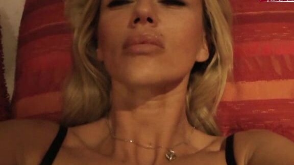 Kada Love - User bumst anal MyDirtyHobby