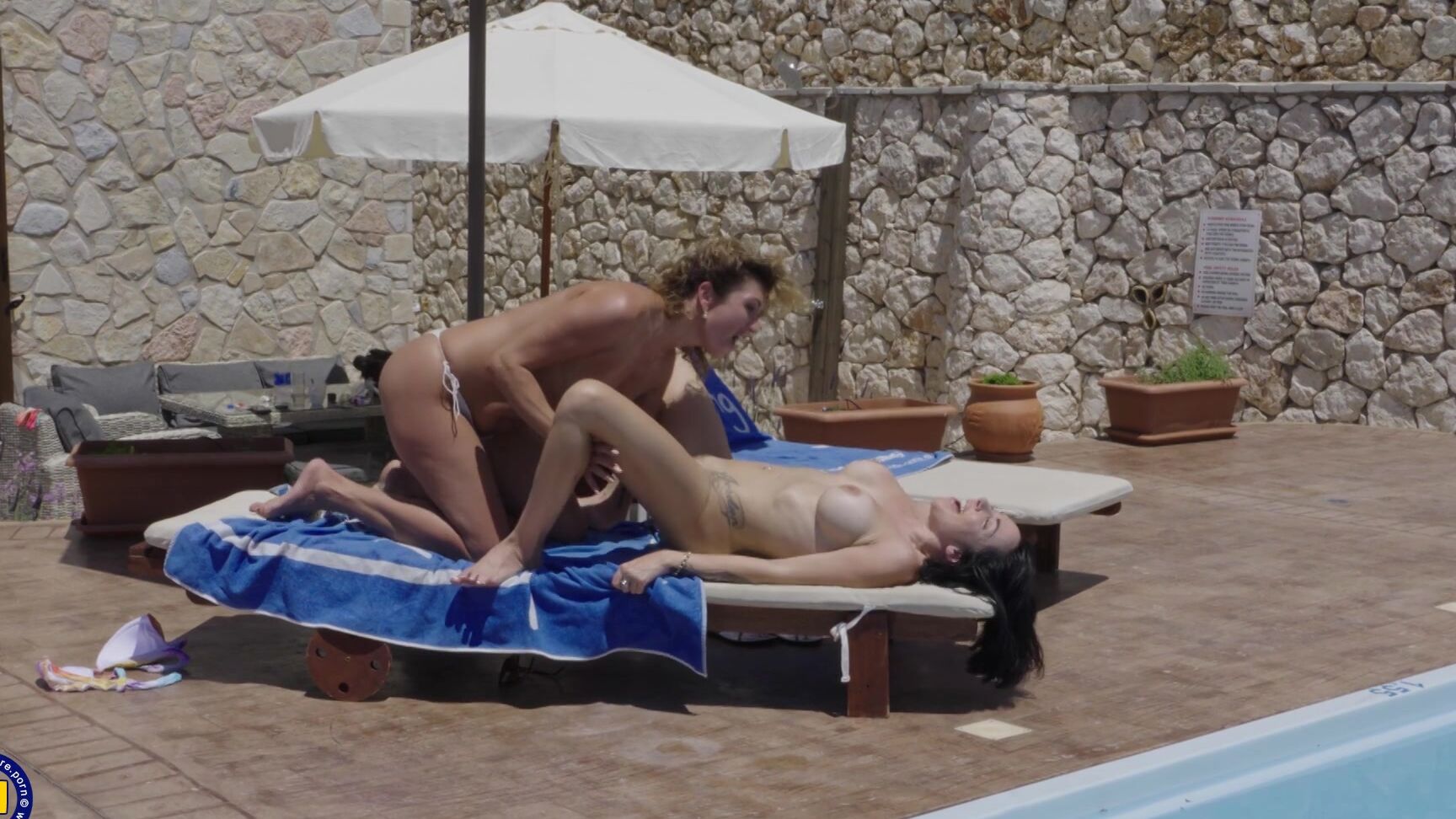 Lesbian, Big tits, Asslicking, Outdoors, MILF, Shaved, Public, Beautiful, Brunette Jordan Julia Northa,Jordan Perry eating eachothers pussy at the poolside SiteRip