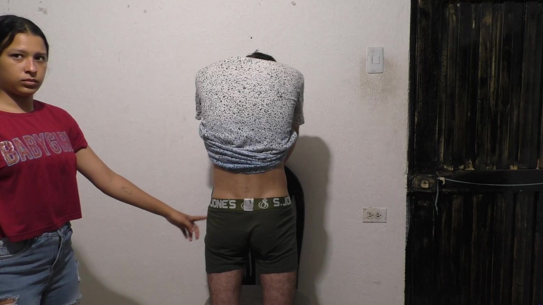 Spank Latinas Slt Luis Gets The Razor Strap