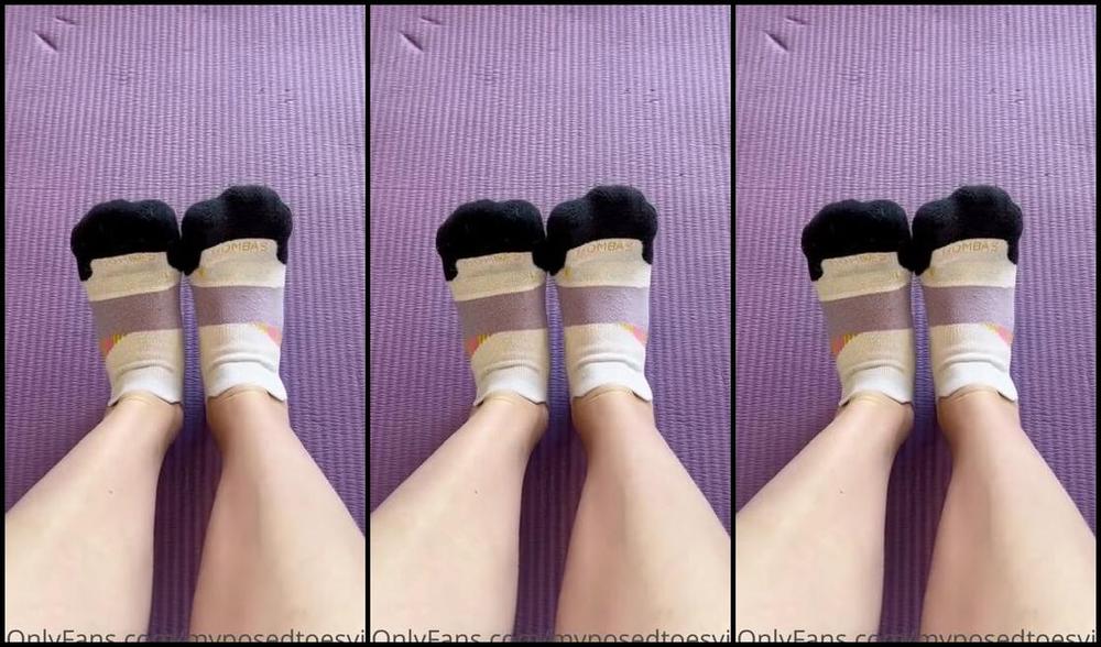 Brooke Jones Nicknamed Myposedtoesvip Onlyfans Pov I Catch You Staring At My Feet At The Gym And You Get A Little Excited