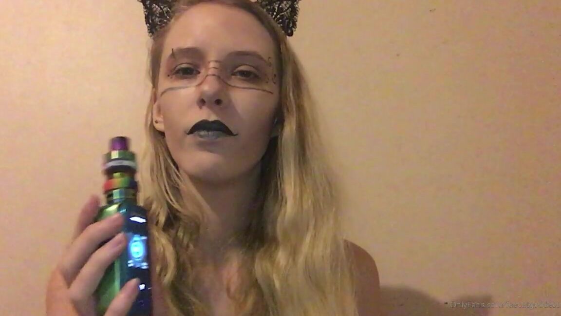 Faecatgoddess You Stumble Into New Territory Looking For New Experiences