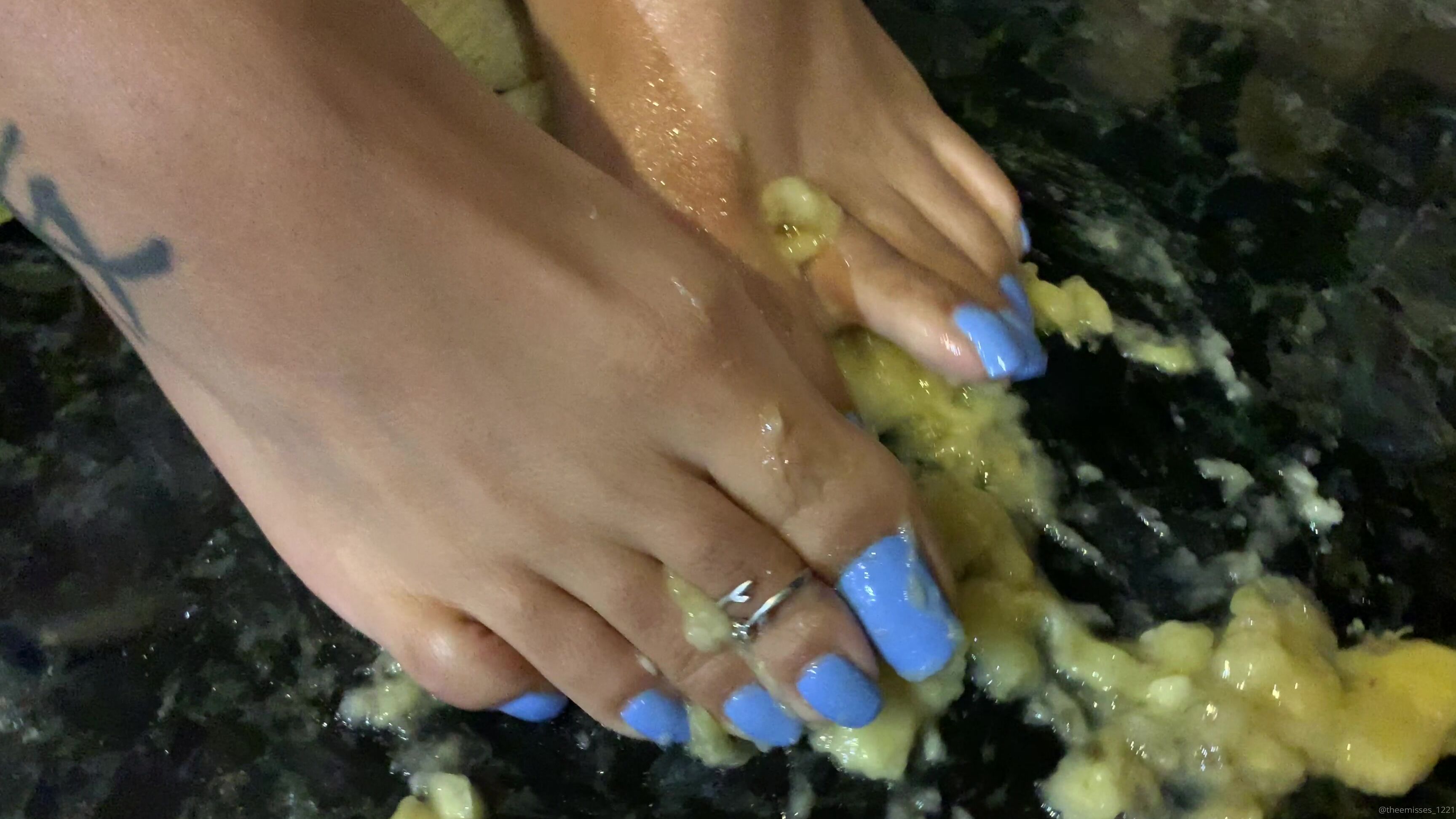 Theemisses Anyone Want A Banana