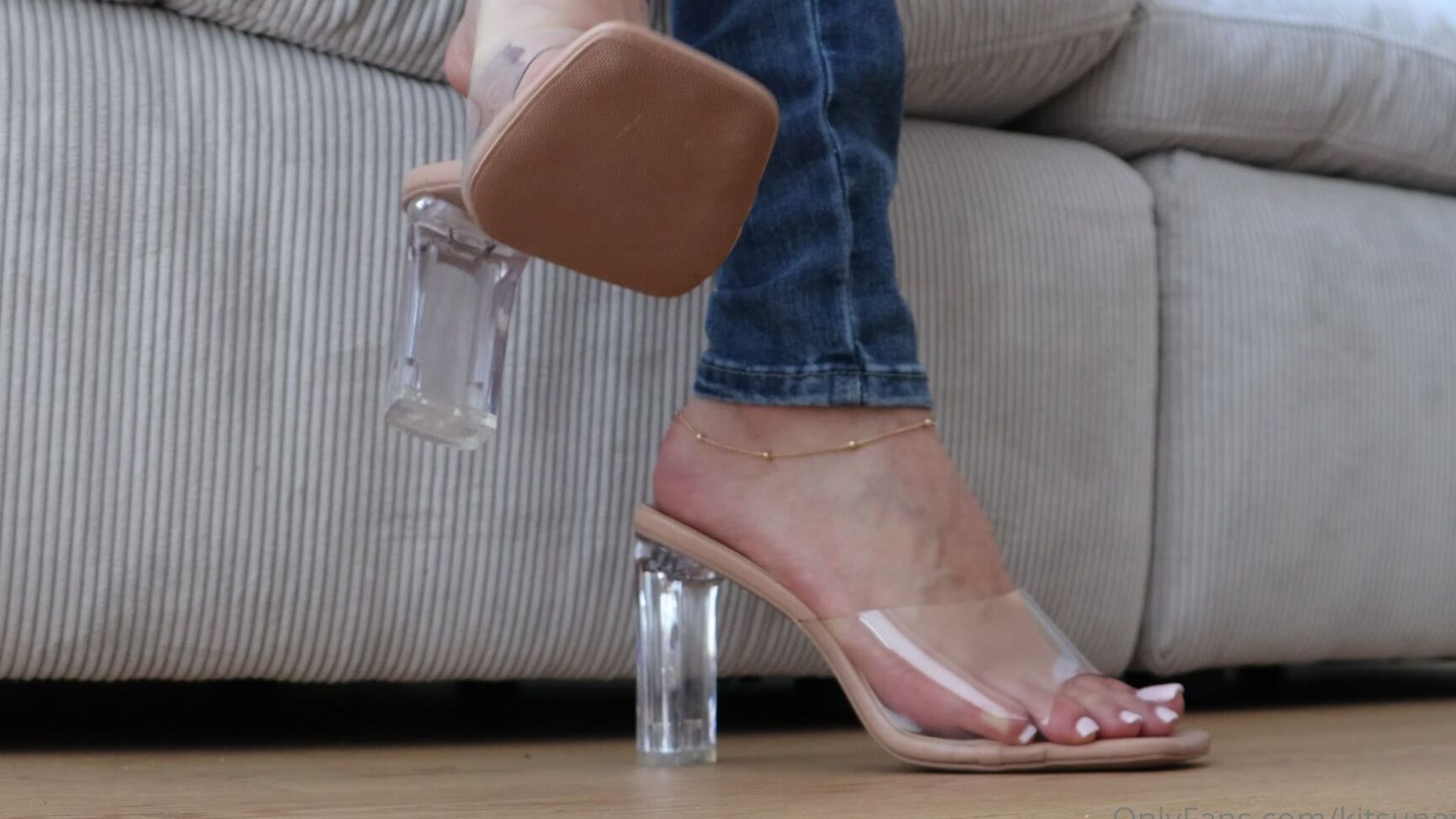 Kitsunematic Do You Like These Heels