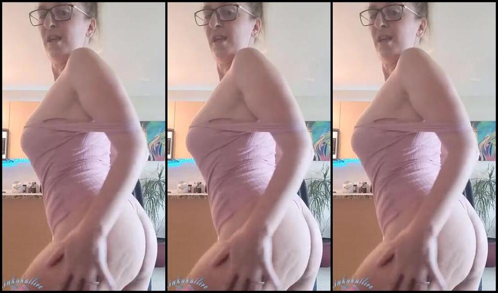 Kinkykatlive Nicknamed Kinkykatlive Onlyfans Mirror Strip Tease Silliness P