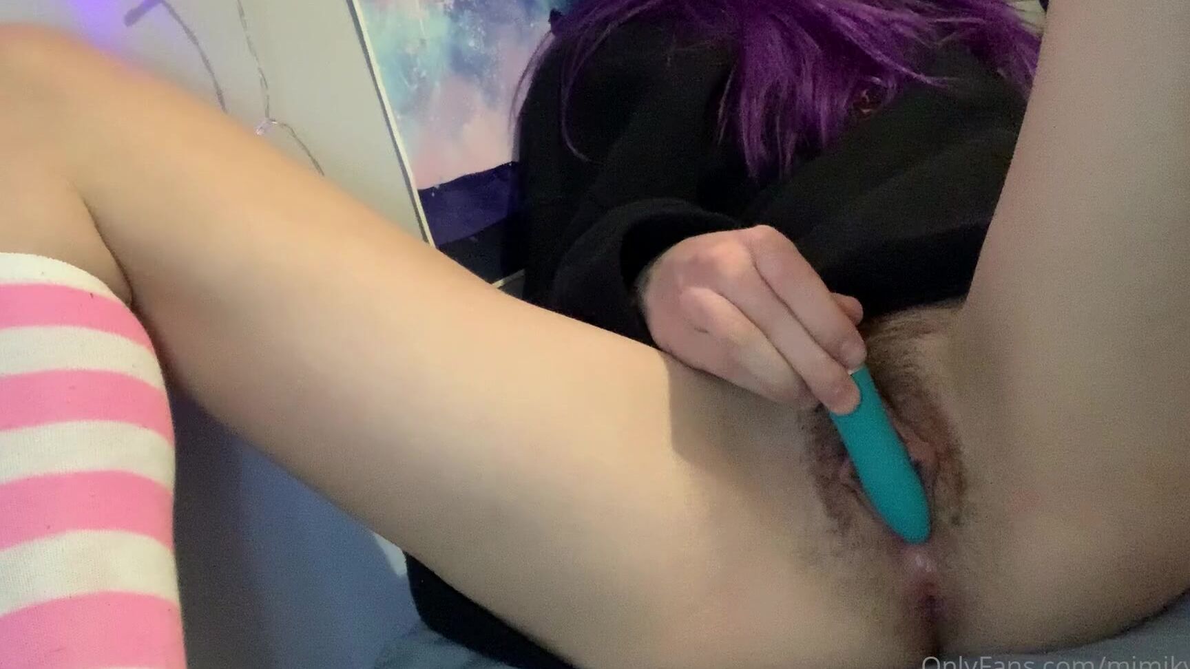 mimikyuchi-26-02-2021-2038816363-so-horny-just-before-going-to-bed-ughhh