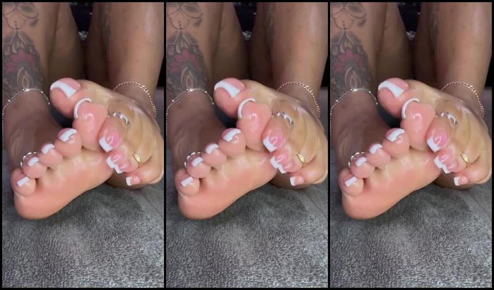 Cookieebabi Onlyfans Listen To Me Tell You How Pretty Me Feet