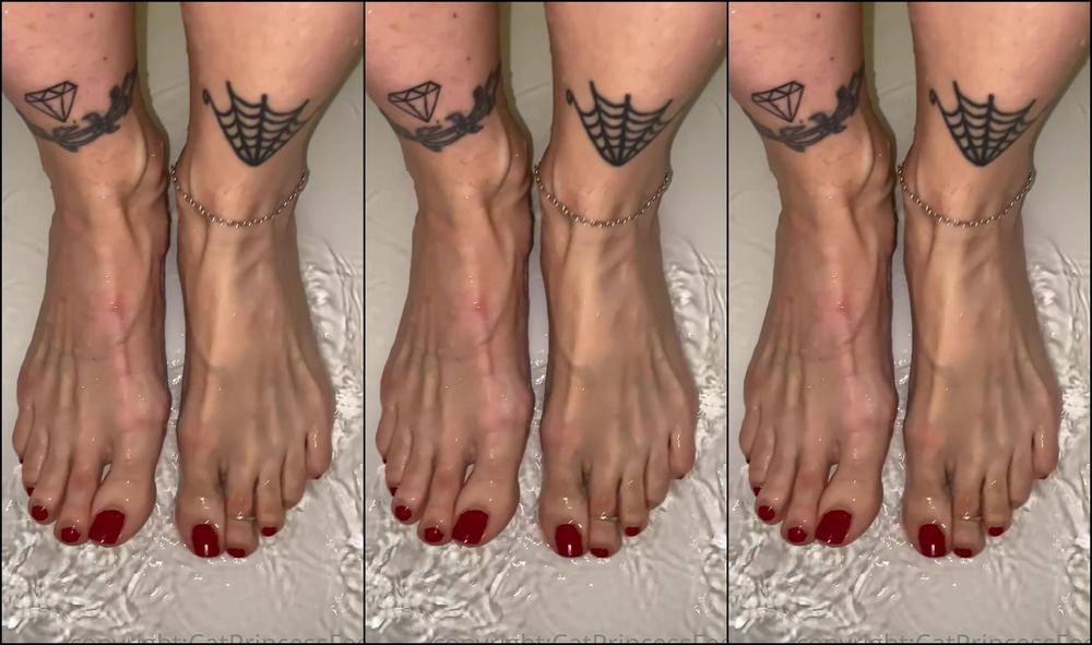 Catprincessfeet Dont U Wanna Splash Them Too Toes Or Soles