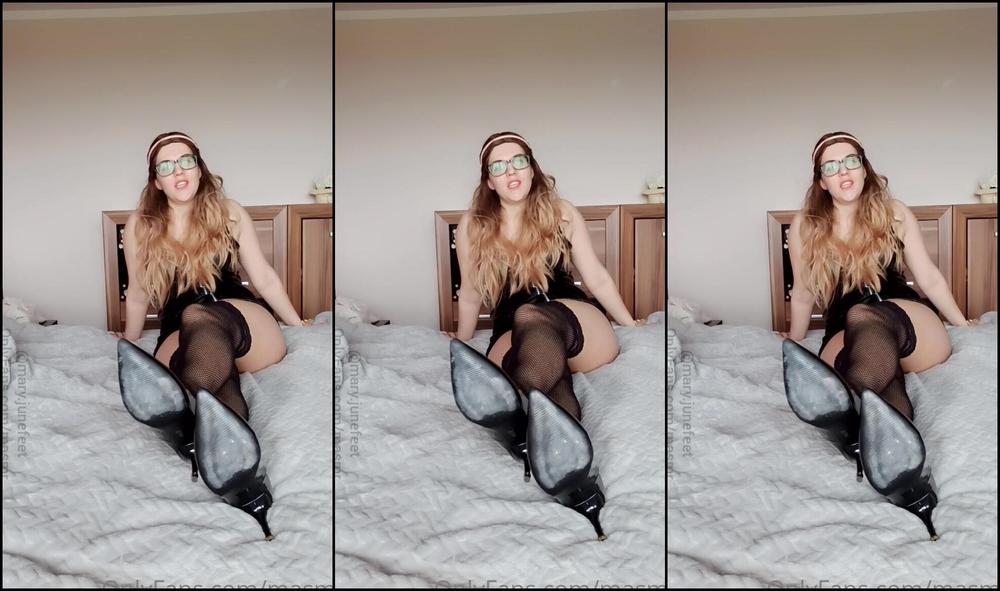 Masmr Here Comes The Queen Mary And Her Slaves And Her Shiny Glasses Because She Forgot To Tak