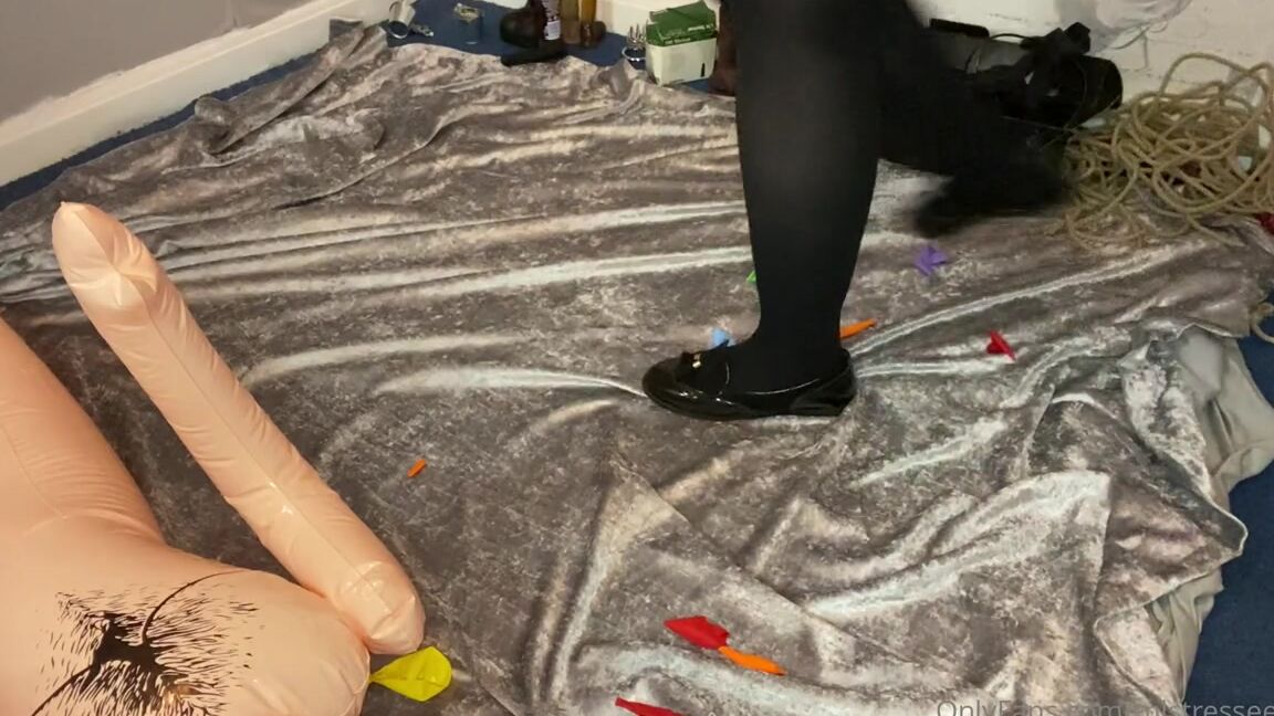 Mistress Eclipse Nicknamed Mistresseeclips Femdom 01 21 2021 Onlyfans Video Balloon Blowing Then Popping And Deflating The Doll