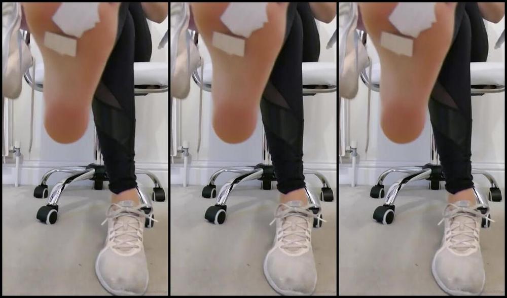 The Legs Next Door Nicknamed The Legs Next Door Onlyfans Thank You To Everyone Who Voted On Their Favourite Sets In Both January And February It S Alway