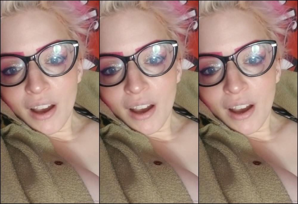 Pinkys Toes Just A Little Update On Dms Customs Always Feel Free To Dm Me I M So Sorry If I Haven