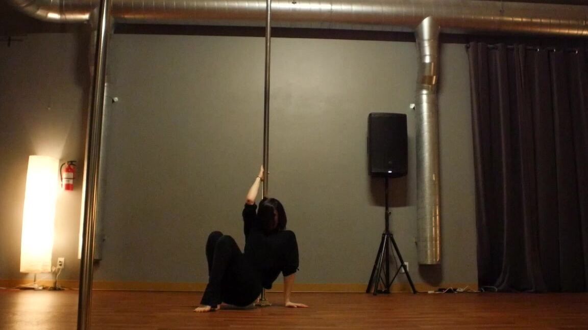 Io Veil Dancin To Some Nina Simone