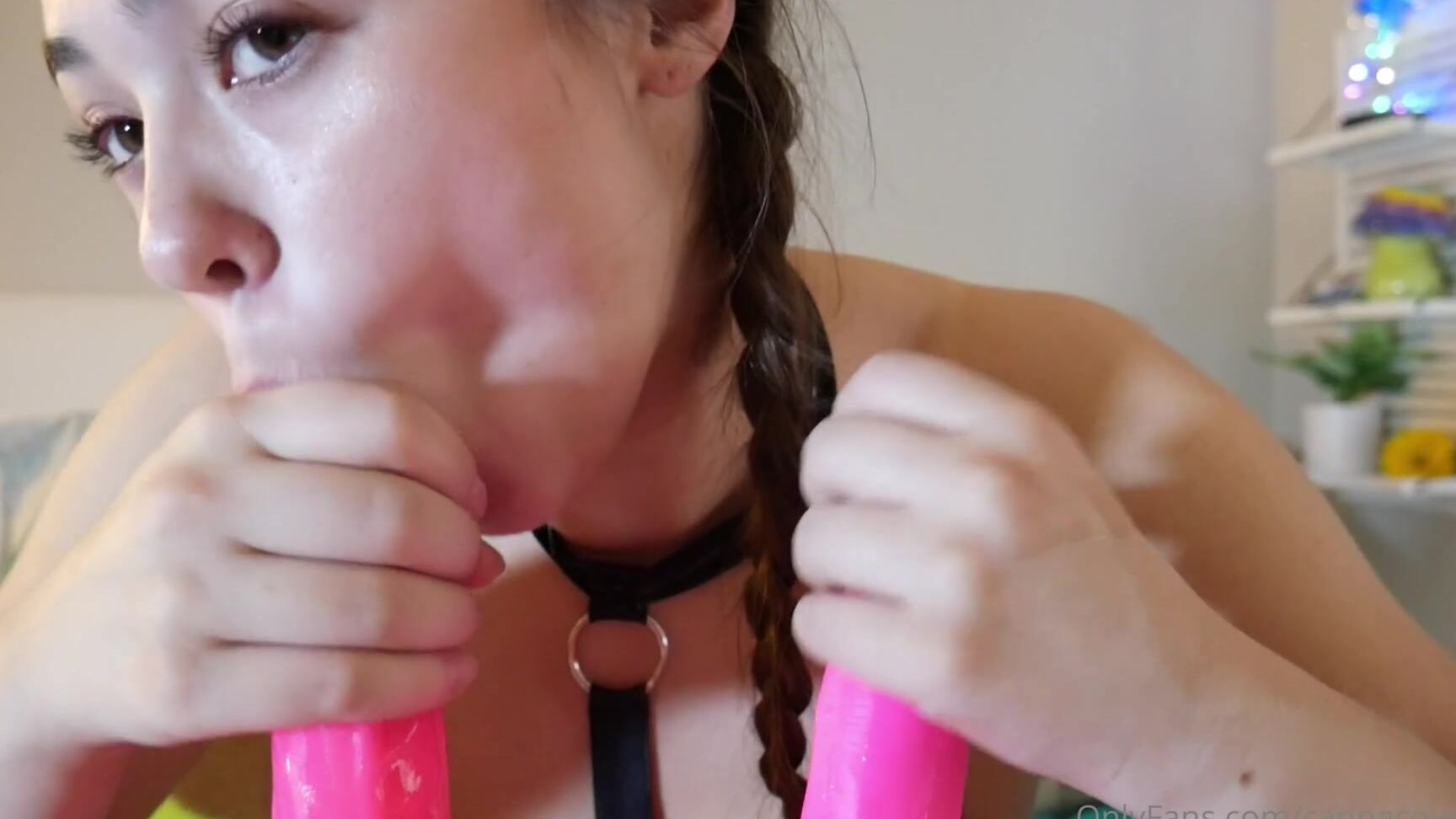 Cannacouple69 2183959692 08 05 2021 Come Over To My House And Bring A Friend But Don T Tell My Boyfriend