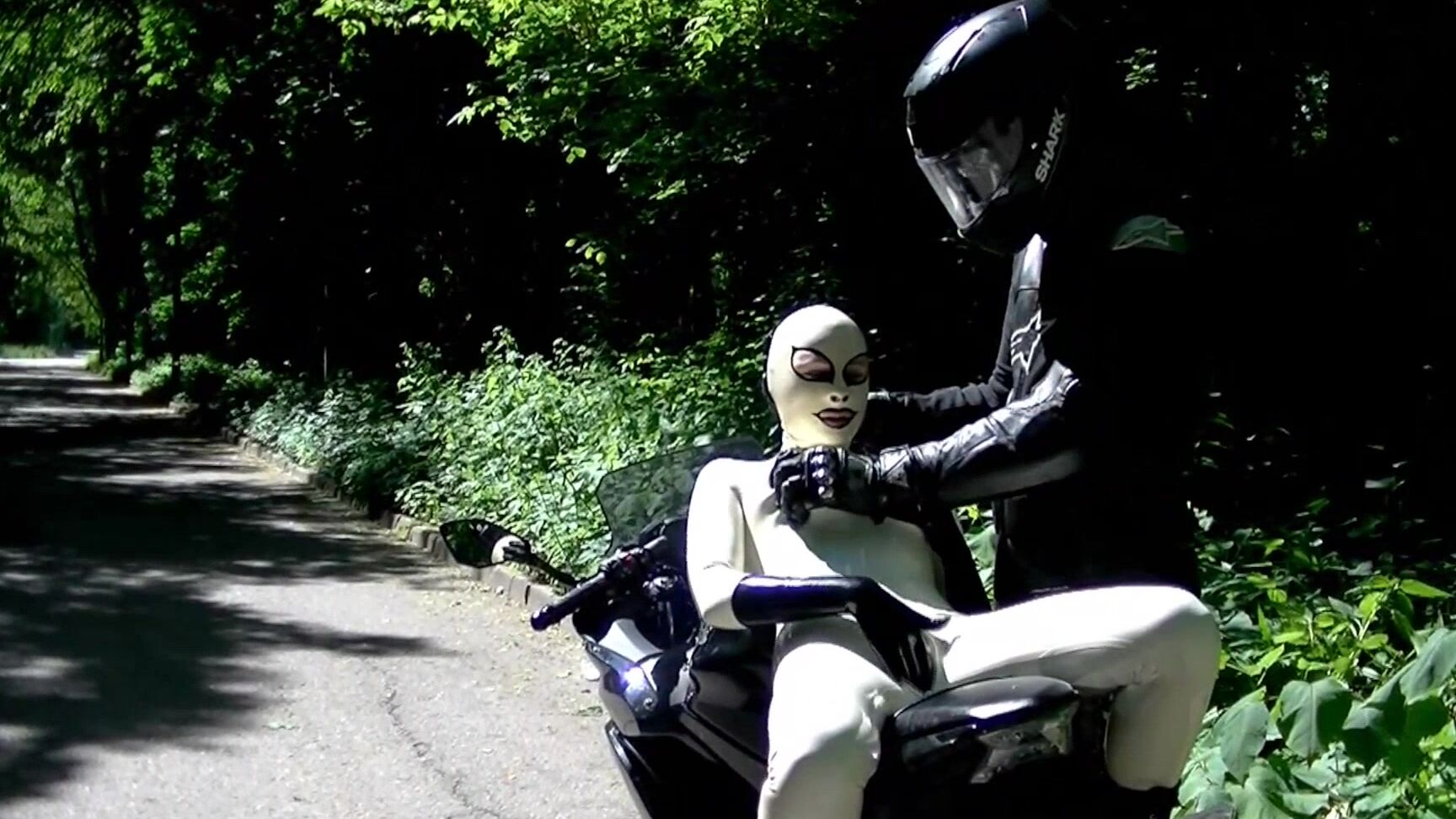 xozt the rubberbitch takes a ride Manyvids