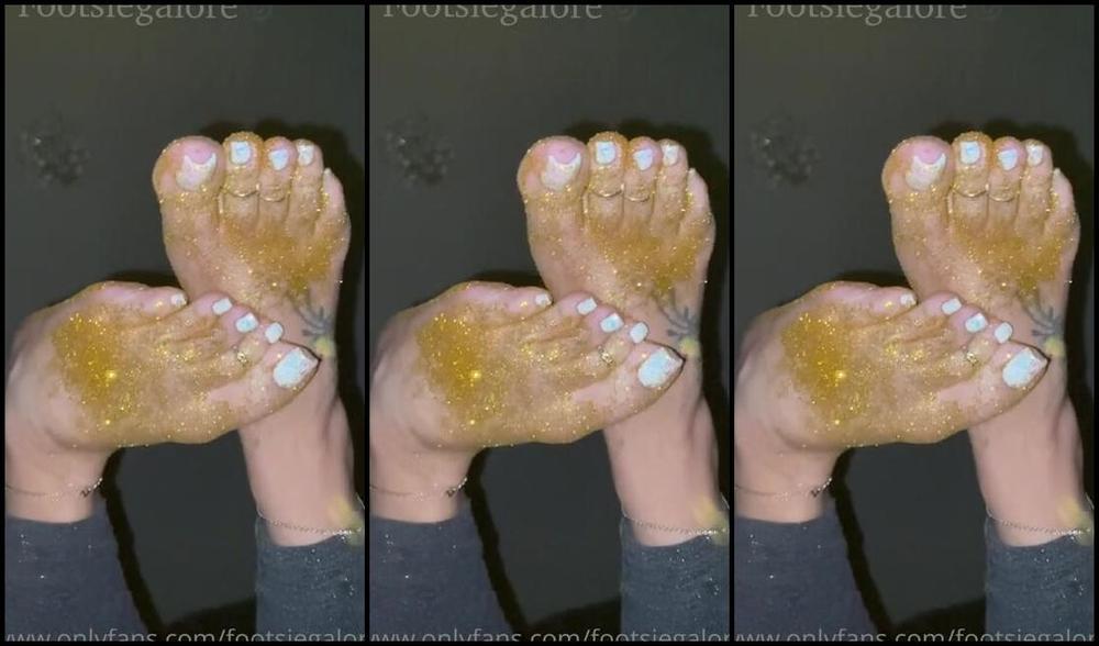 Footsiegalore Onlyfans Footsie Advent Reveal Day 21 Let Me Leave You Mesmerised And Covered In Footsie Magic As You Lay