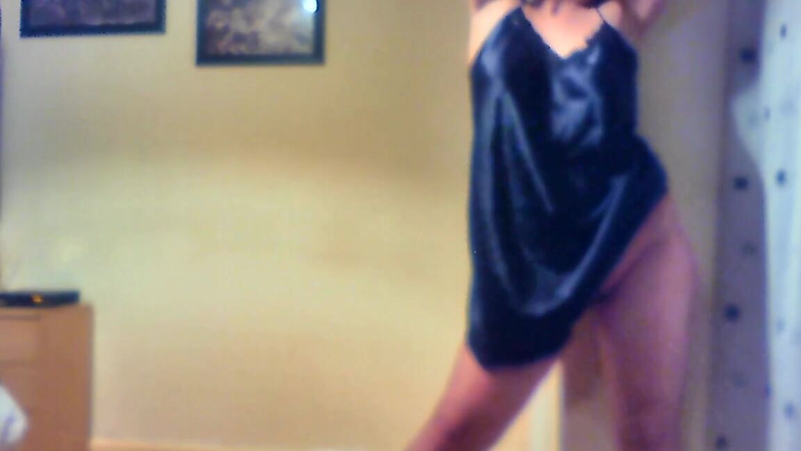 Curvycandice Against The Wall