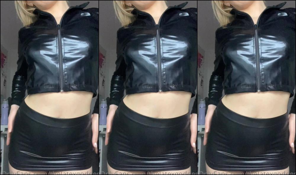 Thelatexgoddess Play With Me Adopt A Bill Calling On All Finsubs Or Anyone Who Wants To Please Me Mo