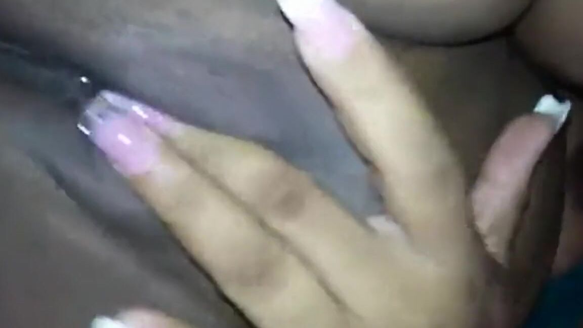 Playing with my Pussy while Wearing Nails_LovelyDonut PornHubPremium