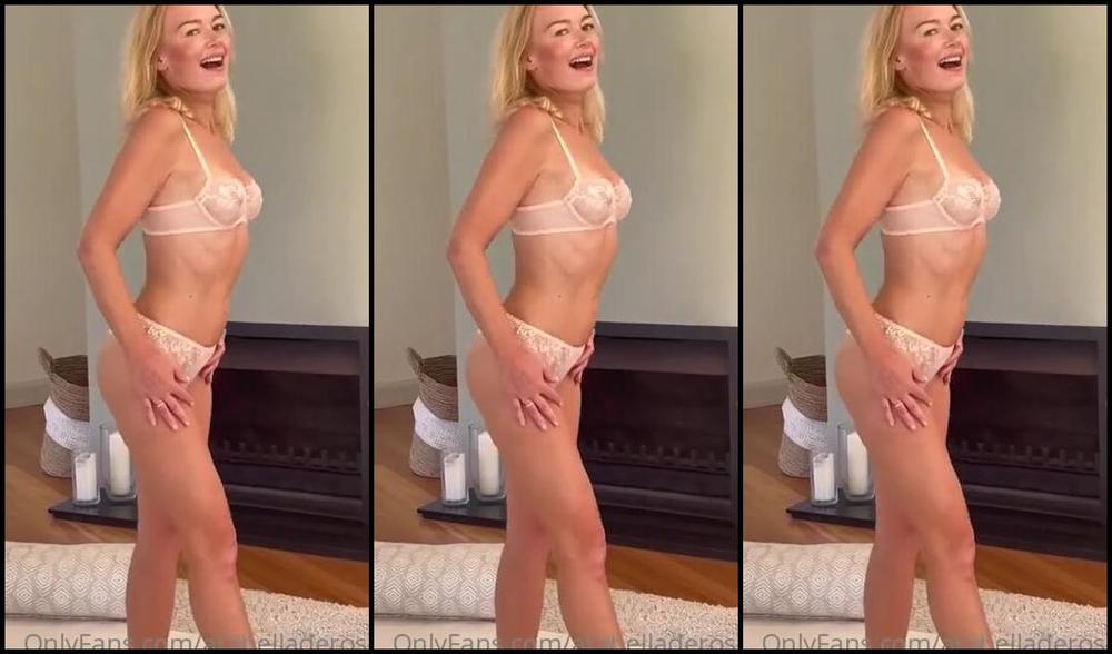 Arabella De Rose Nicknamed Arabelladerose 11 22 2021 Onlyfans Video Im Finding All These Goodies In My Phone I Fucking Love Watching Them Again Myselfso I