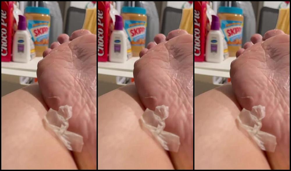 Snowpriness Onlyfans My Most Satisfied Moment Of The Whole Feet Care Process Super Close Up Wrinkles