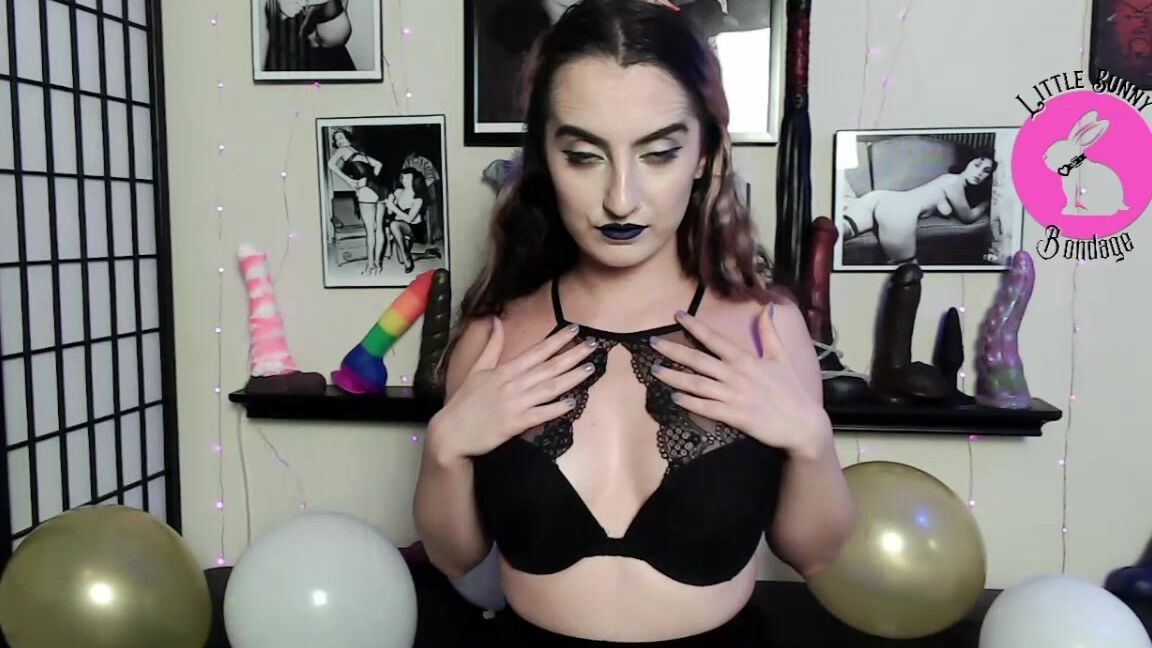 Spanking, White Booty, Topless topless spanking ManyVids