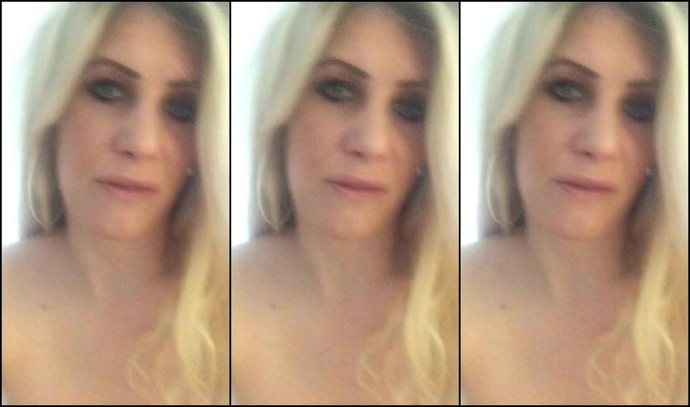 Ashleighmck Worship Me Bitch Slave