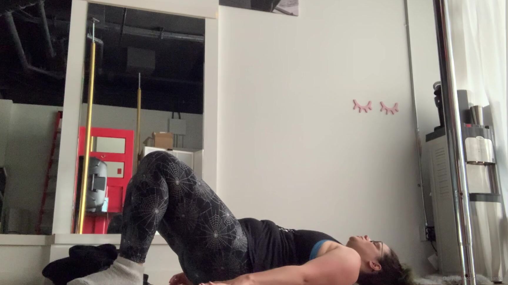 Zorystardust Here S A Stretch Video Take Some Time And Stretch With Me Or Watch If You Want