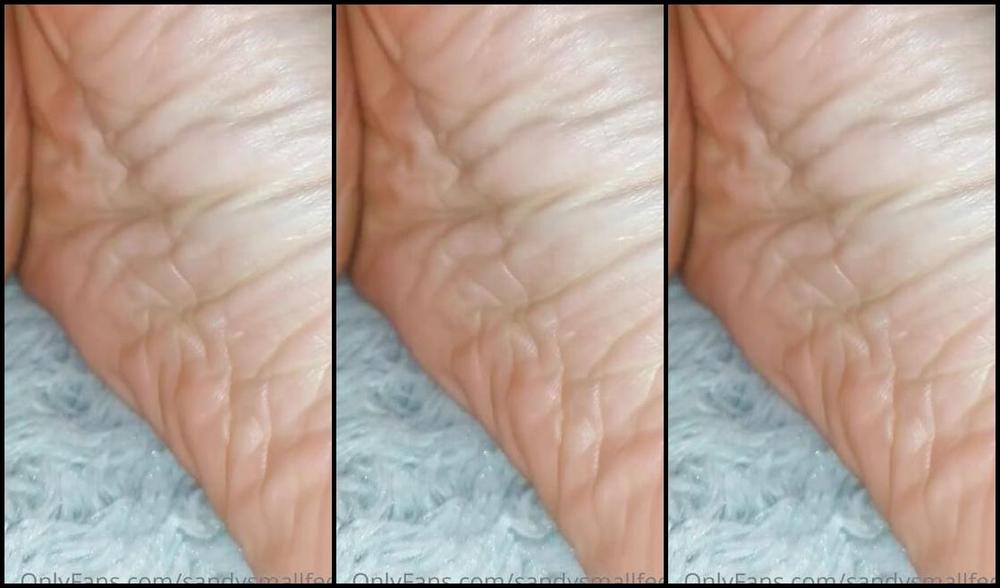 Mica Sandy Nicknamed Sandysmallfeet Onlyfans Softest Soles You Will Ever See What You Think About This Video