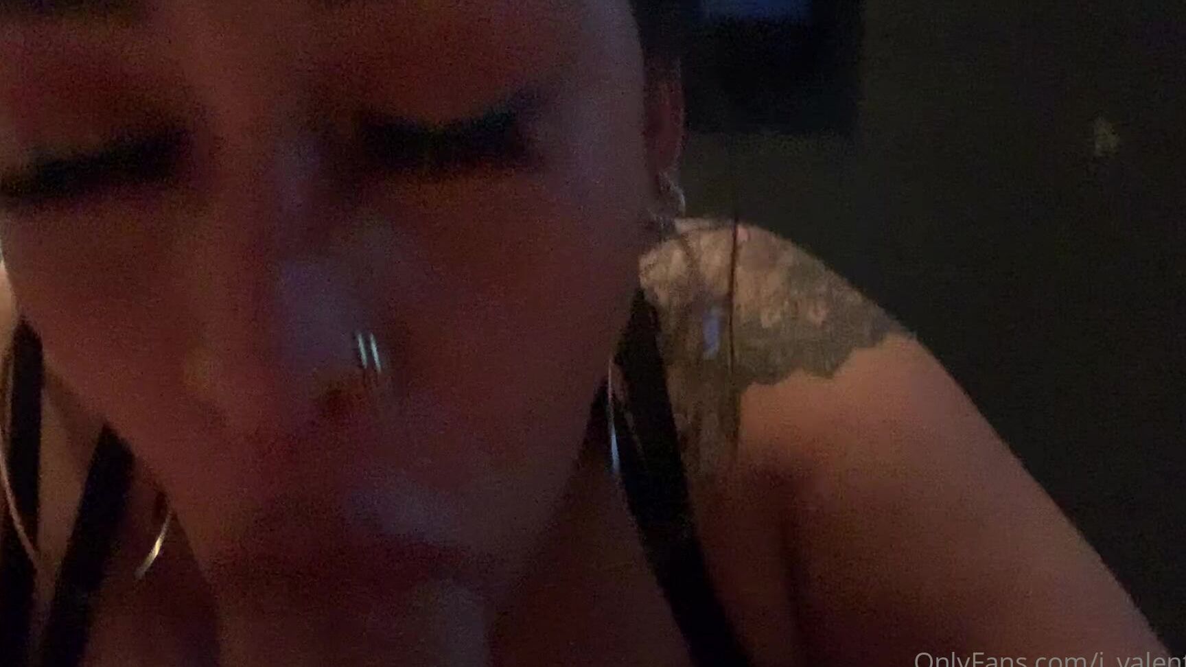 j-valentinex-01-05-2020-273090945