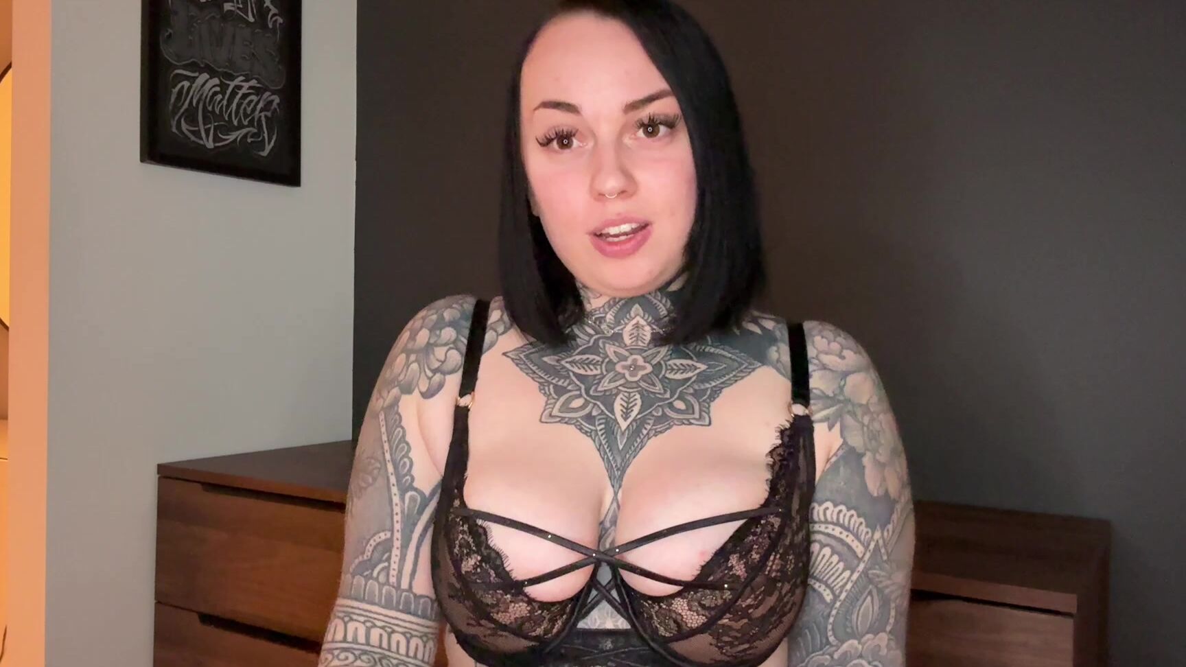 cei, ceiencouragement, cumeating, cumeatinginstruction, femdom, femdompov, joi, joigames lick it off the screen Manyvids